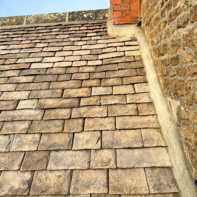 Acorn Roofing Services: Expert roof repair, replacement, and maintenance in Banbury, Oxfordshire - Roof tiles and chimney pointing 650x650